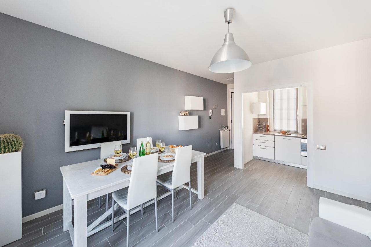 Appartamento Mazzini P1-25 By Wonderful Italy Sirmione Luaran gambar